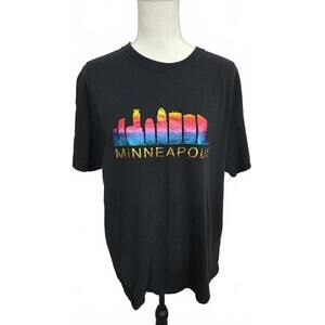 Black Minneapolis Skyline Graphic T-Shirt, Men's Short Sleeve Tee